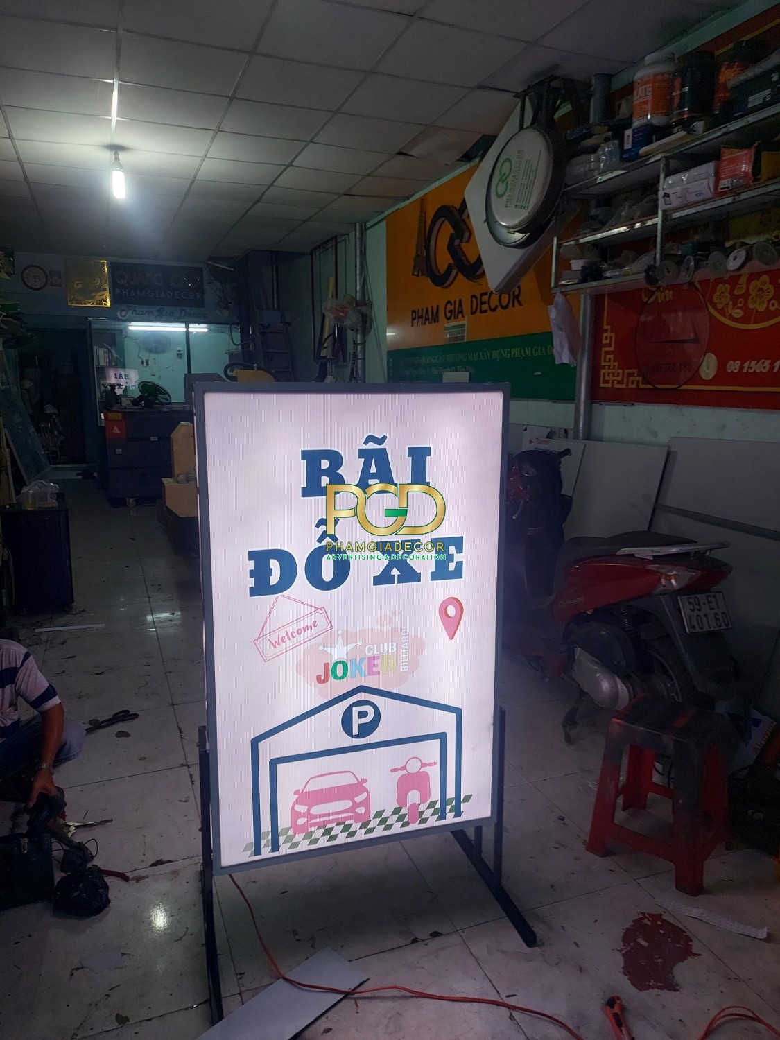 hop den 2mat gia bong tuy